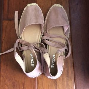 Soda pink ballet wrap shoes